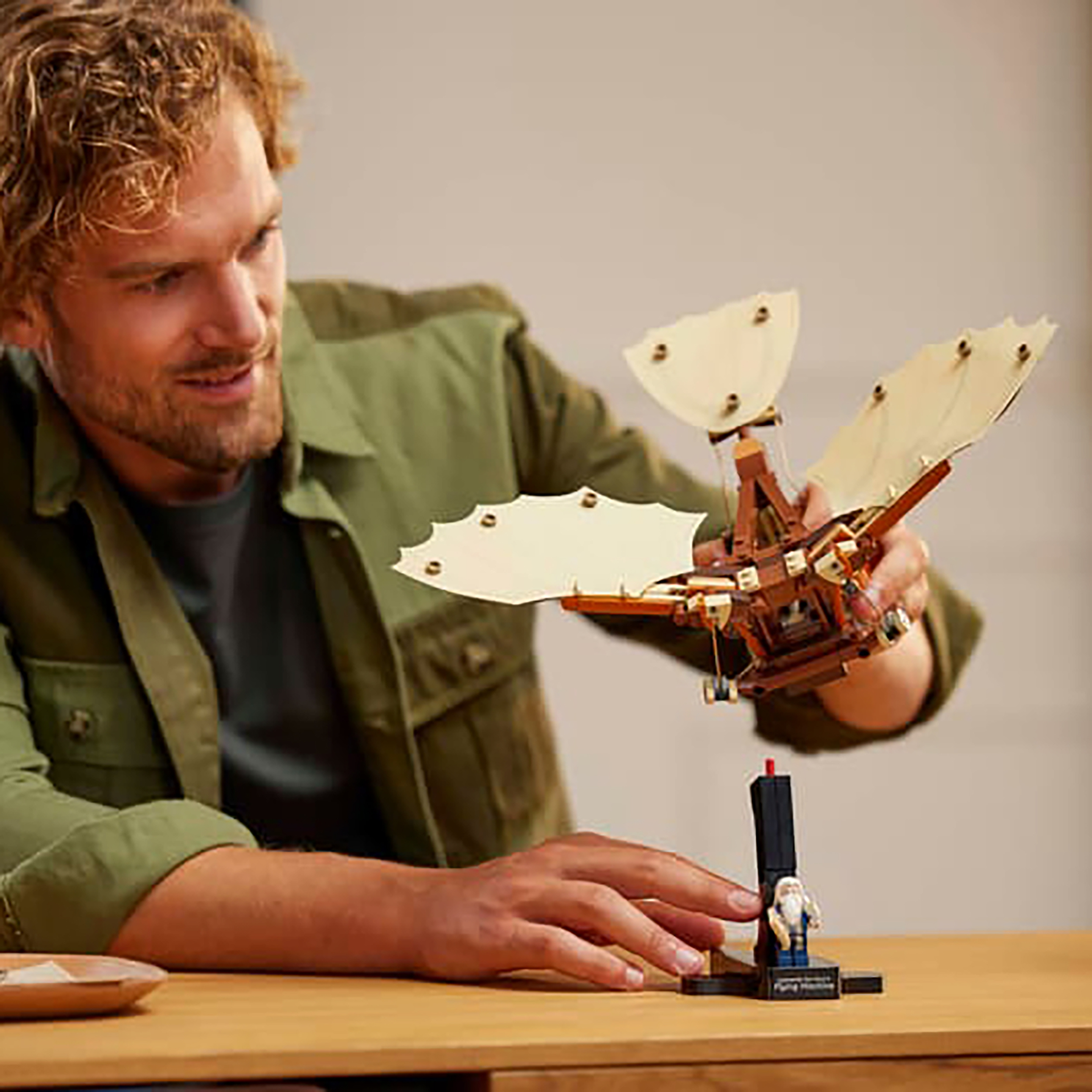 لگو 493 تکه سری Icons مدل Leonardo da Vinci Flying Machine کد 10363 لگو 493 تکه سری Icons مدل Leonardo da Vinci Flying Machine کد 10363