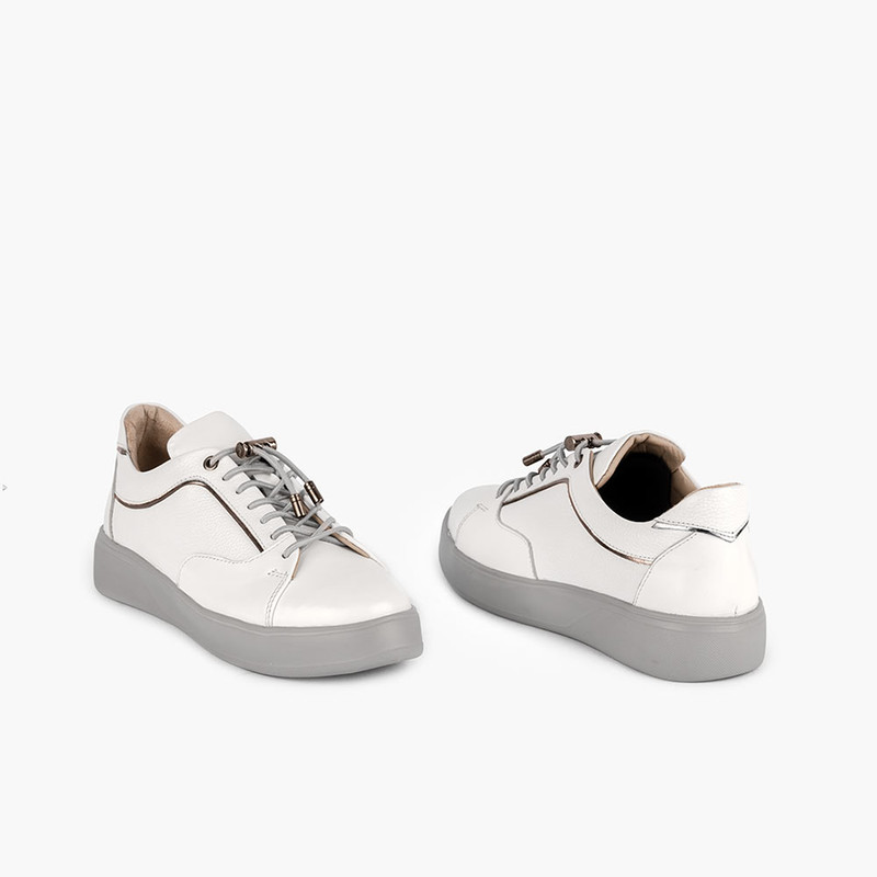 کفش روزمره زنانه چرم باربارا مدل 0190