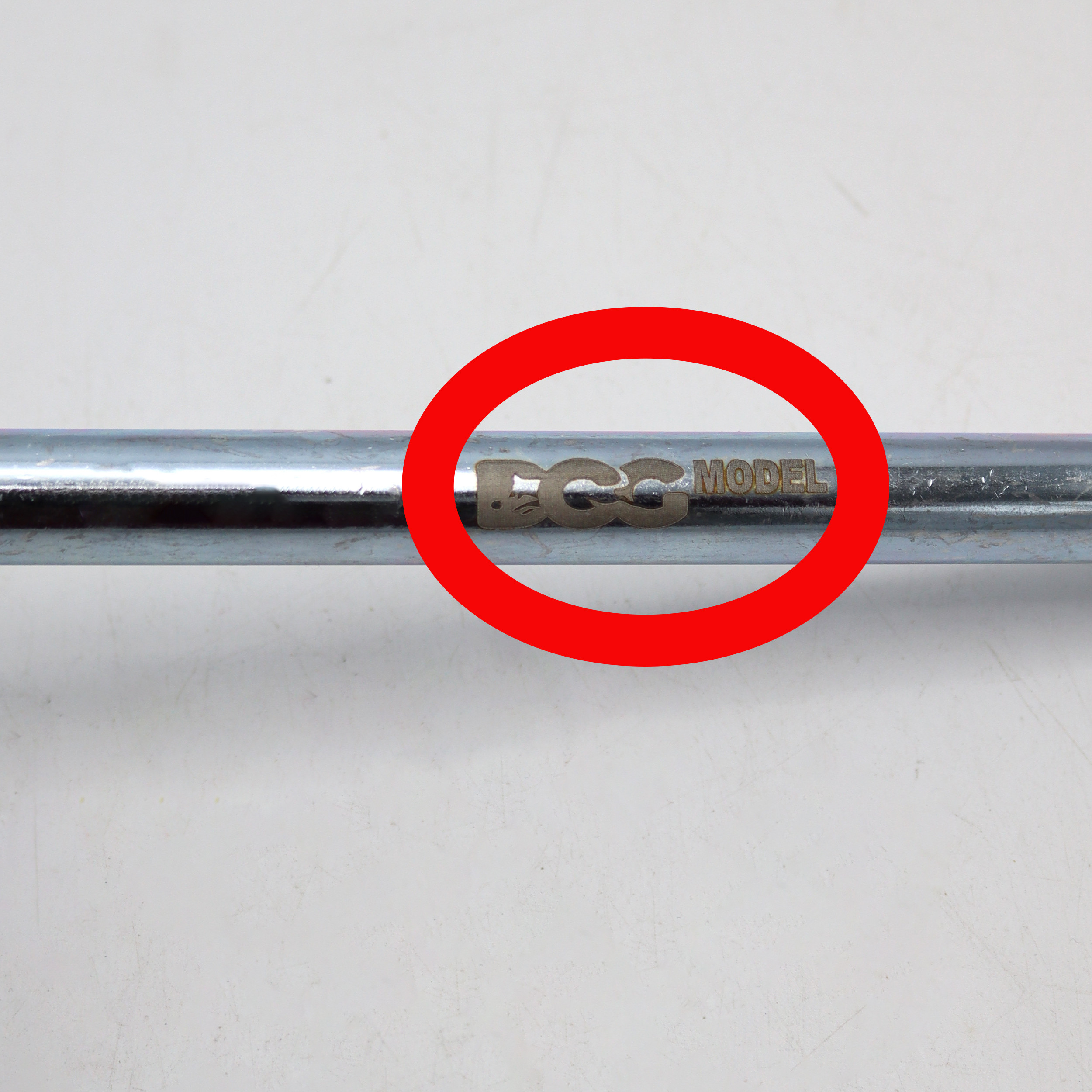 آچار چرخ خودرو مدل داگ کد YP-023MM سایز 23 میلی متر