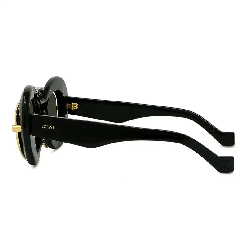 عینک آفتابی زنانه لووه مدل LW 40120 I - 5901A