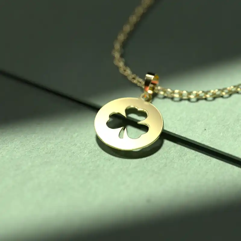 گردنبند طلا 18 عیار زنانه مدوپد مدل طرح گل و دایره کد MM1217