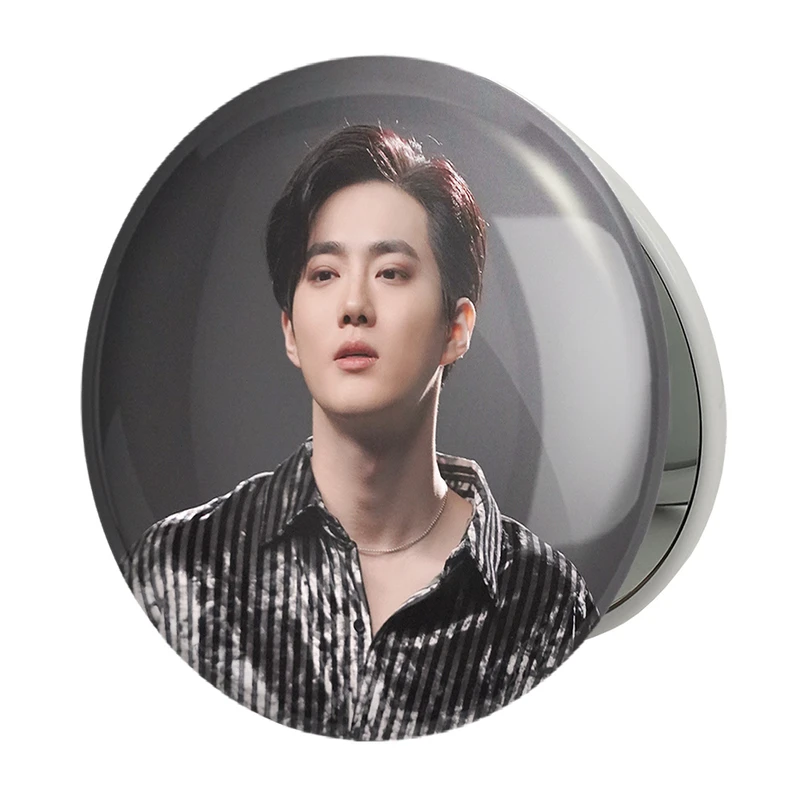 آینه جیبی خندالو طرح سوهو گروه اکسو EXO مدل تاشو کد 13497 