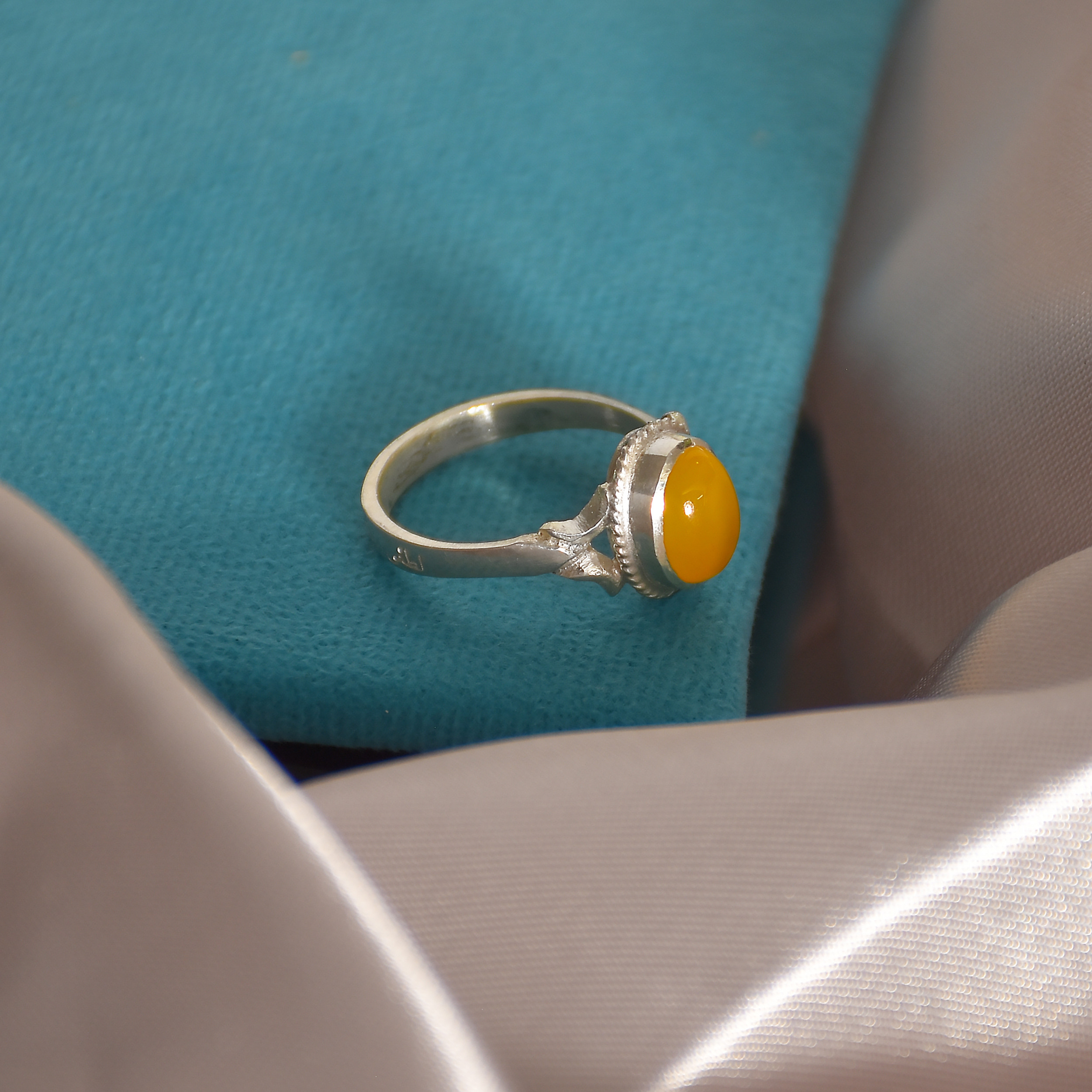 انگشتر نقره زنانه نقره جات لطفی مدل عقیق حرز امام جواد کد ANZH03