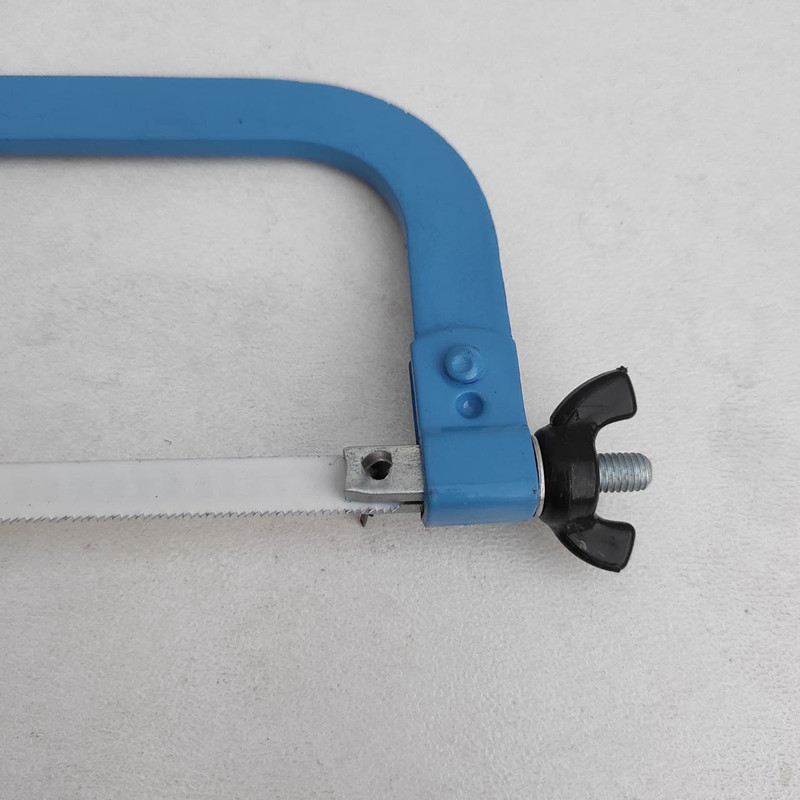 کمان اره استوار مدل MORSE به همراه یک عدد تیغ اره آهن بر کمان اره استوار مدل MORSE به همراه یک عدد تیغ اره آهن بر