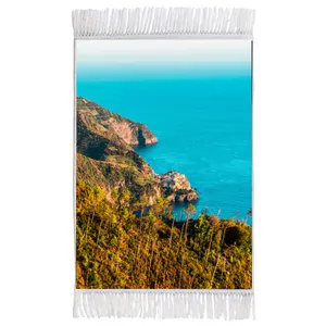 فرش ماشینی دیوارکوب اطلس آبی طرح دریا و جزیره مانارولا ایتالیا مدل T1818 