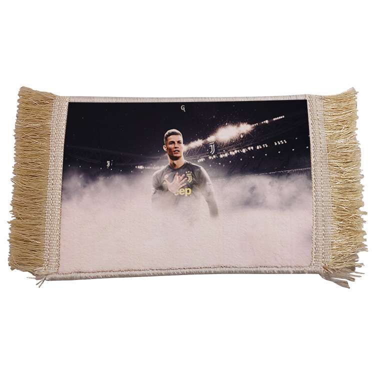 فرش ماشینی دیوارکوب مدل رونالدو کد 296