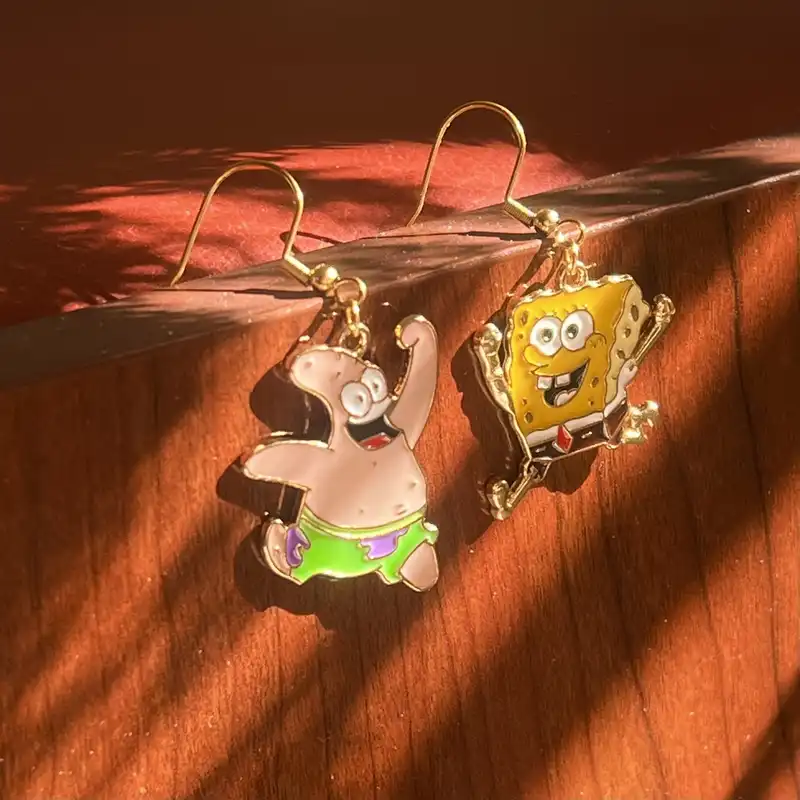 گوشواره زنانه مدل پاتریک و باب اسفنجی