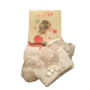 جوراب ساق کوتاه دخترانه مدل لبه توردار روبان دوزی