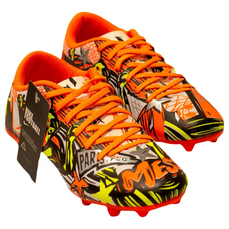 کفش فوتبال بچگانه مدل مسی 2024