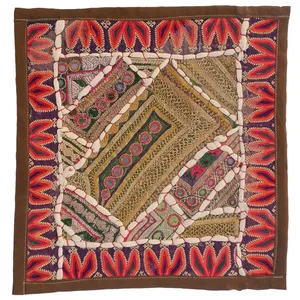 رومیزی سوزن دوزی مدل چهل تیکه عسلی کد KOH1