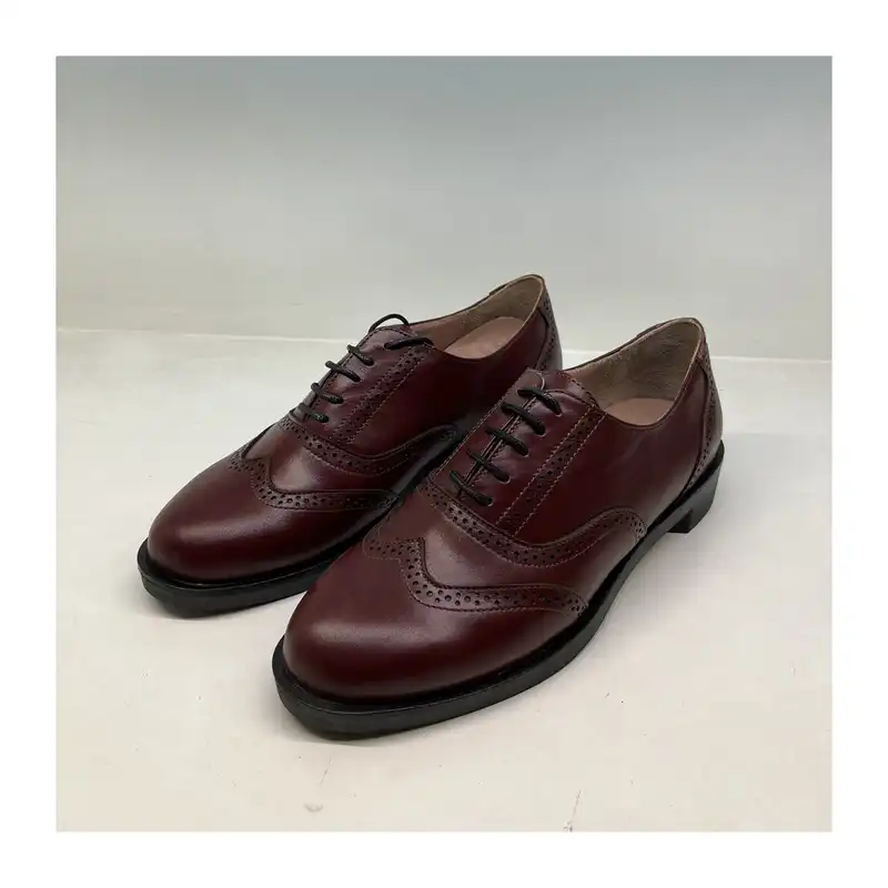 کفش زنانه سرزمین چرم کد 1586 رنگ زرشکی