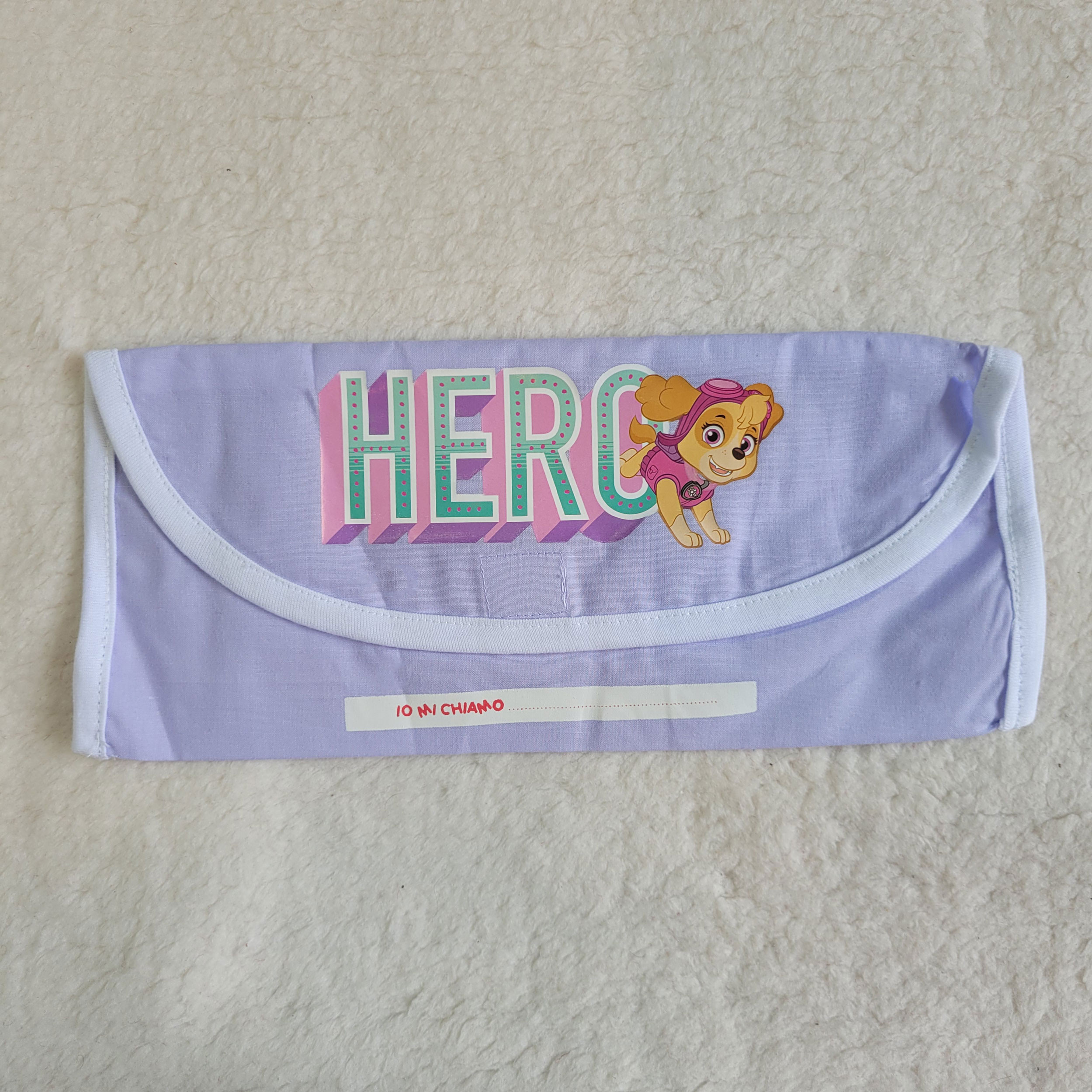 ست زیرانداز و پیش بند و کیف و کیف پول نیکلودن مدل h-8634 مجموعه 4 عددی