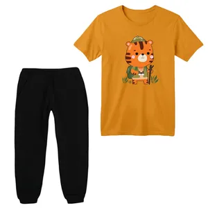 ست تی شرت آستین کوتاه و شلوار راحتی بچگانه مدل ببر کد 15