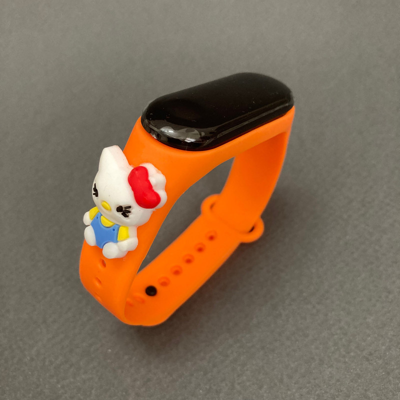 ساعت مچی دیجیتال مدل لمسی ضد آب طرح هلوکیتی