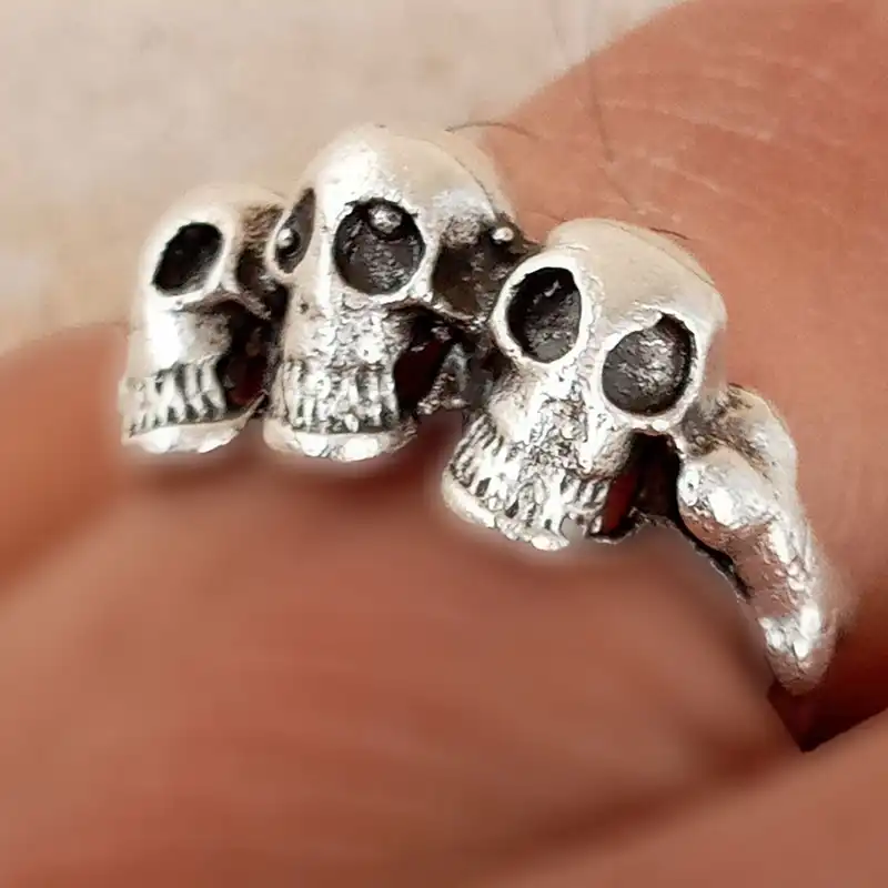 انگشتر مدل اسکلت طرح 3 جمجمه کد ES-1100