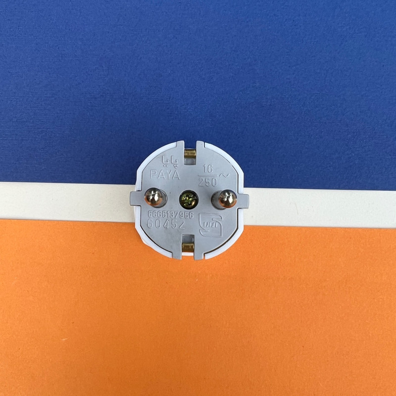 دوشاخه برق پایا مدل ارتدار