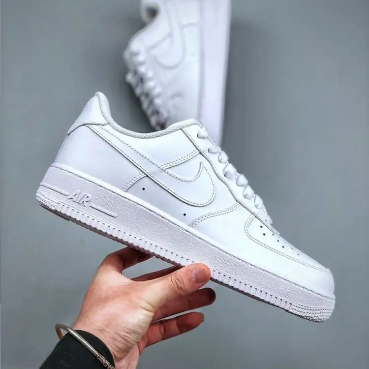 کفش پیاده روی مدل WMNS AIR FORCE 1 '07