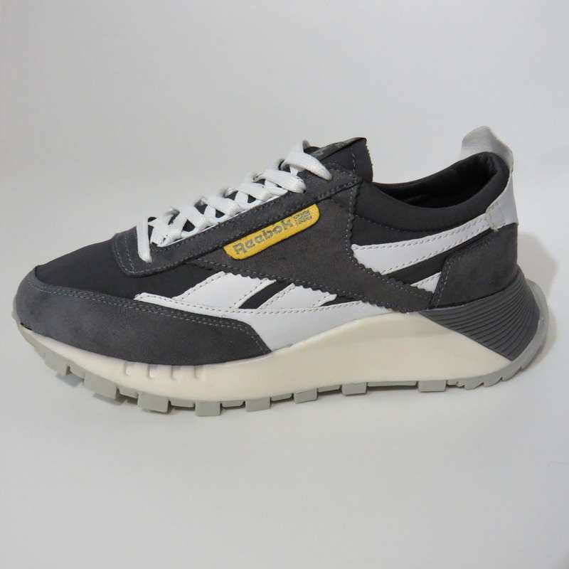 کفش پیاده روی ریباک مدل 00Y