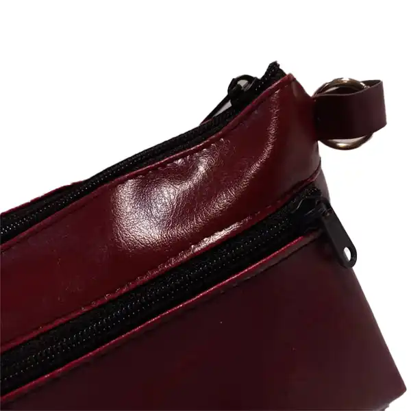 کیف لوازم آرایش زنانه مدل چرمی