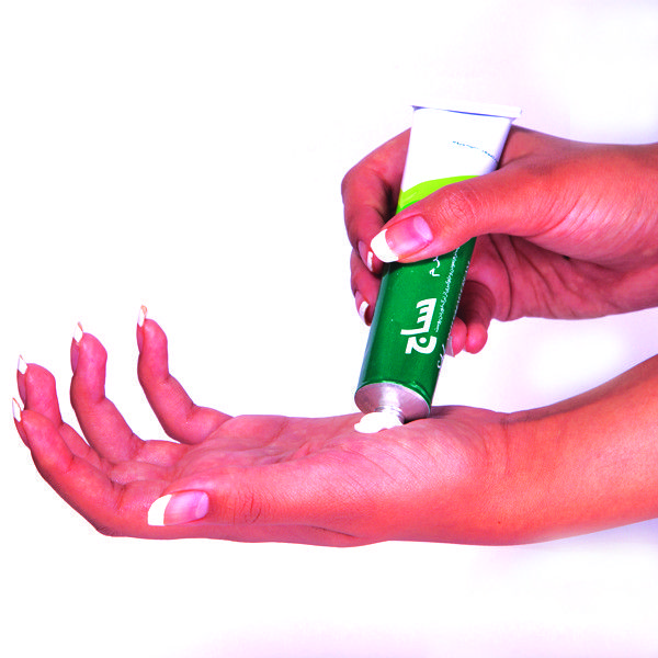 کرم ترک پا ساج مدل 01 حجم 50 میلی لیتر مجموعه 2 عددی - - 2