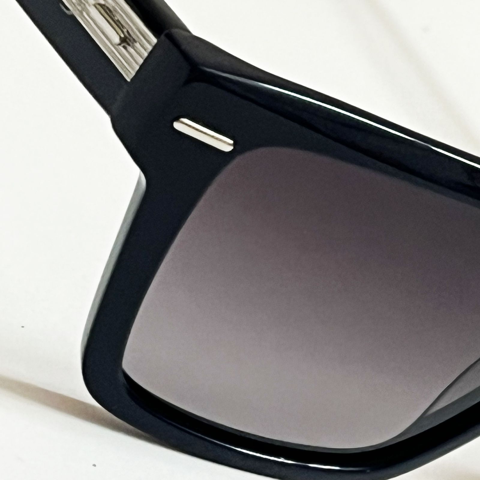 عینک آفتابی آنتونیو باندراس مدل PLUS0178 C6 -  - 3