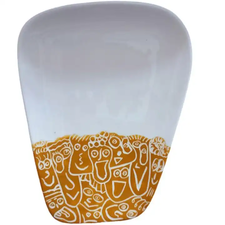 ست فنجان و بشقاب سرامیکی مدل آدمکی