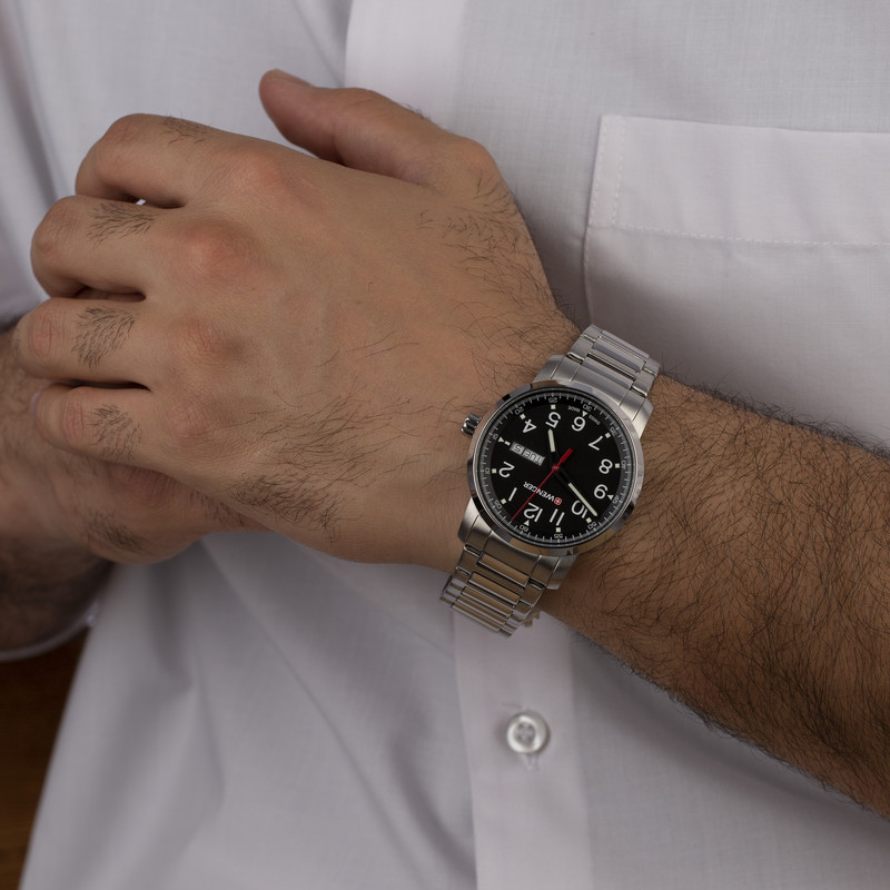 ساعت مچی عقربهای مردانه ونگر مدل 01.1541.107 ساعت مچی عقربهای مردانه ونگر مدل 01.1541.107