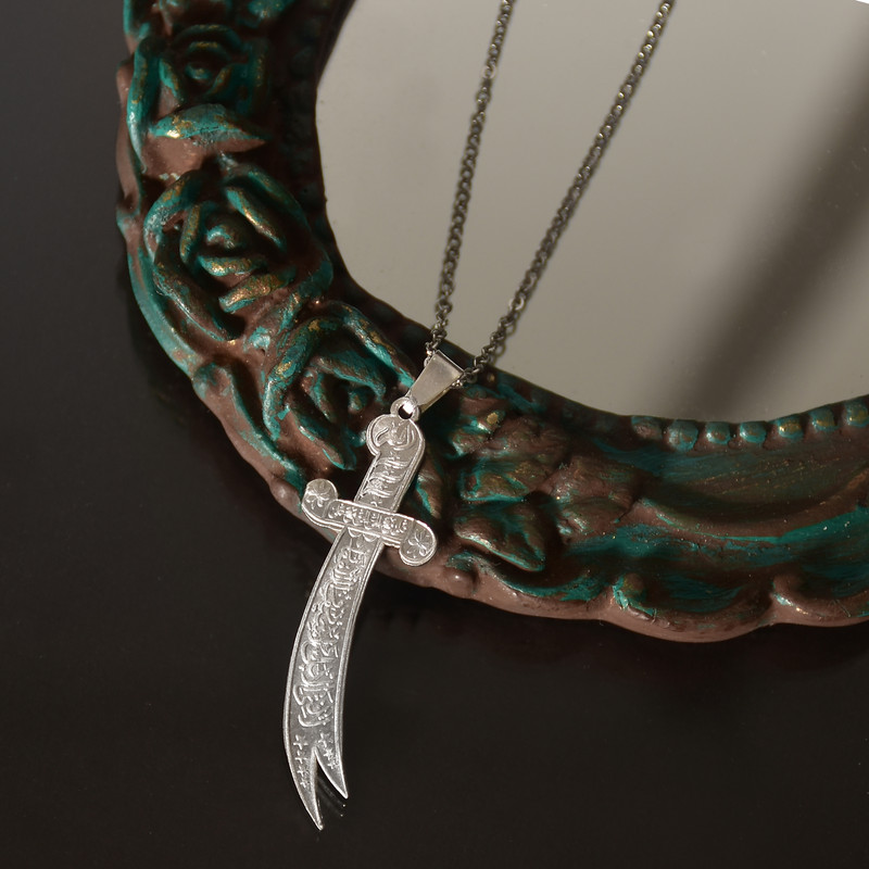 گردنبند نقره مردانه نقره جات لطفی طرح شمشیر ذولفقار زنجیر استیل کد SHN05