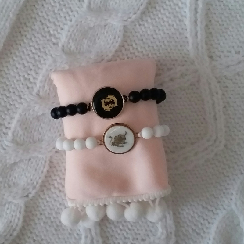 دستبند مدل ماه تولد مرداد و اسفند F69 مجموعه 2 عددی دستبند مدل ماه تولد مرداد و اسفند F69 مجموعه 2 عددی