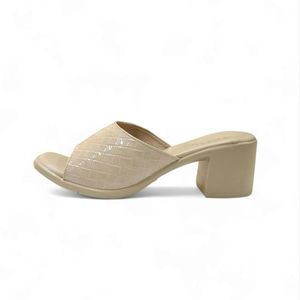 صندل زنانه مدل anila