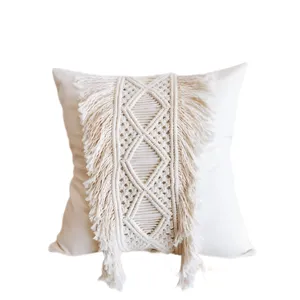 کوسن مدل مکرومه لوزی