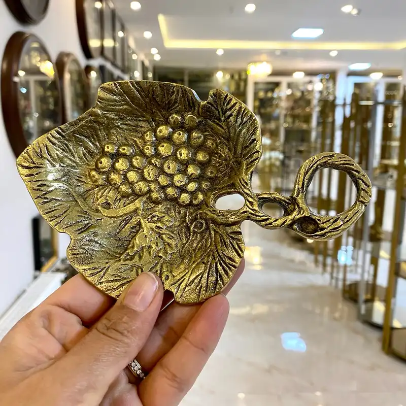 جاسیگاری برنجی مدل برگ102203