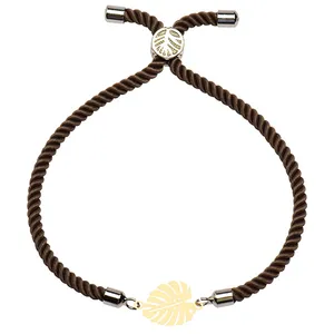 دستبند طلا 18 عیار دخترانه کرابو طرح برگ انجیر مدل Krd1654