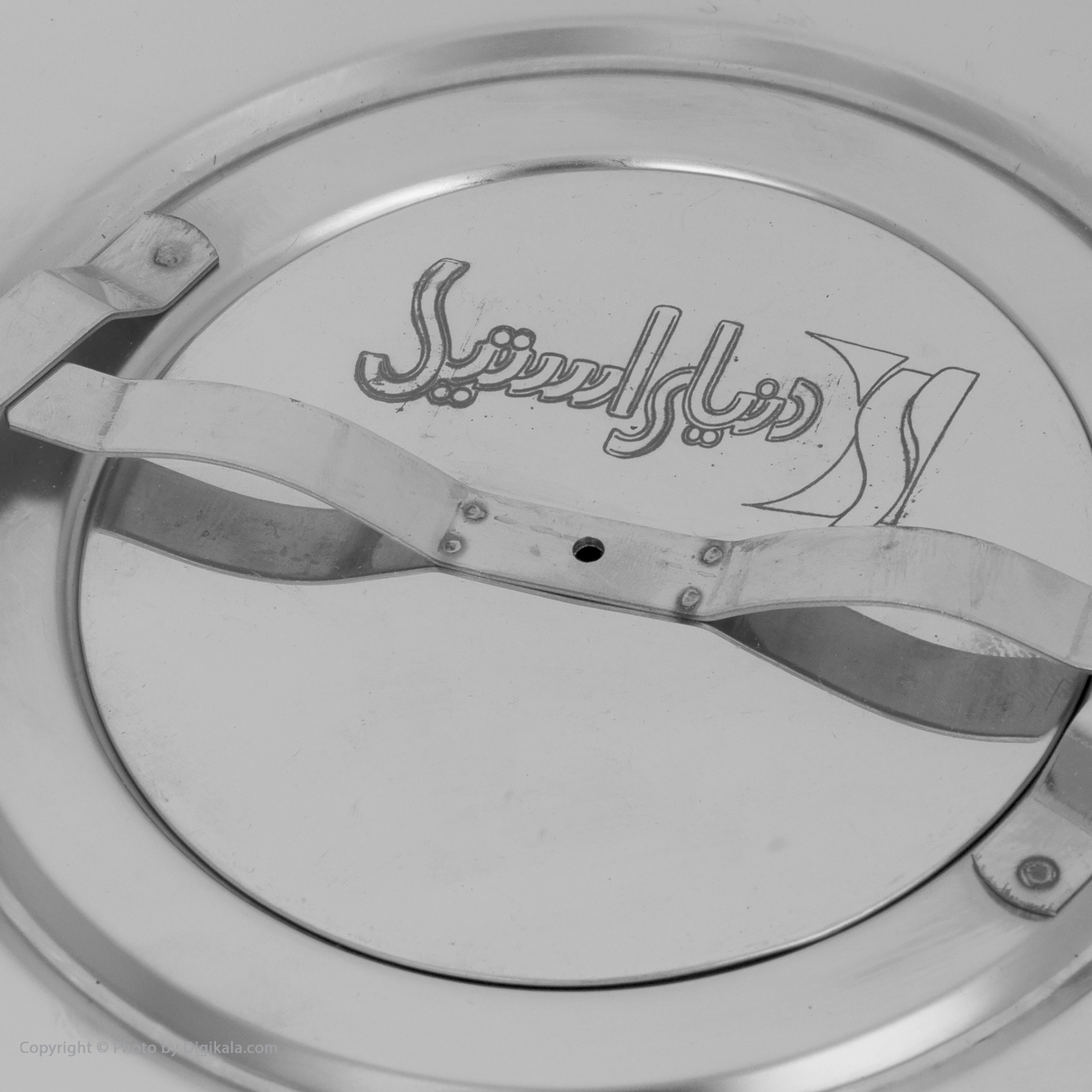 سماور برقی دنیای استیل مدل ۱۵ ba گنجایش ۱۱ لیتر