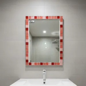 آینه سرویس‌ بهداشتی دلفین مدل 1075-p سایز 36x51 سانتی متر