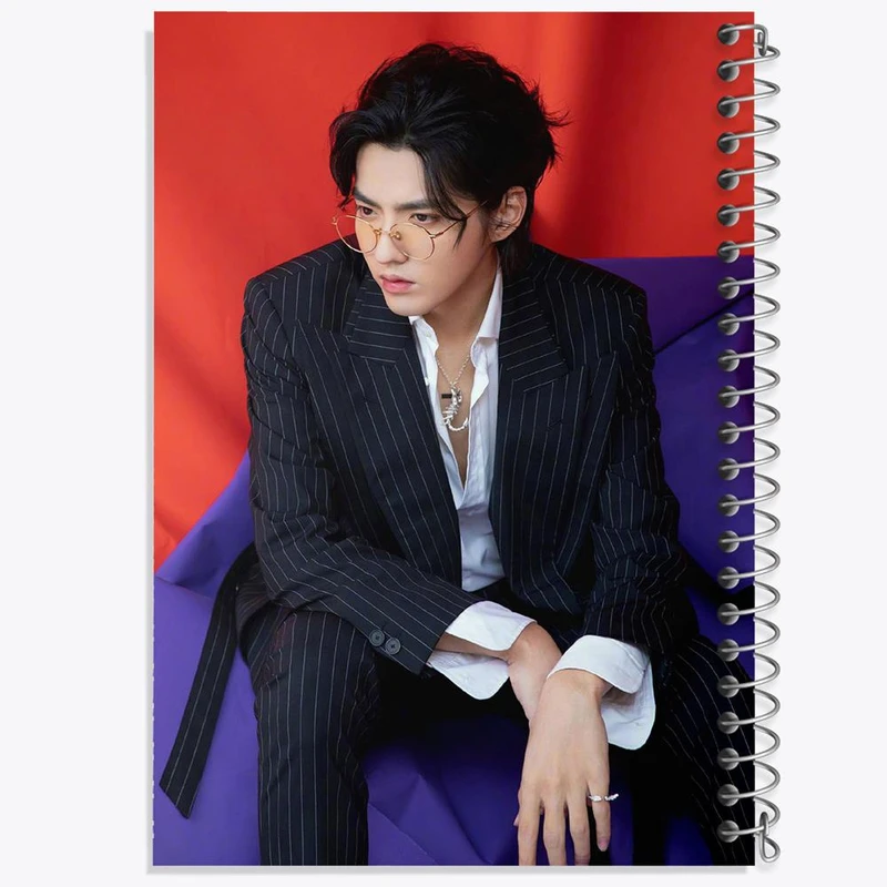 دفتر شطرنجی 50 برگ خندالو طرح کریس وو گروه اکسو EXO کد 13416