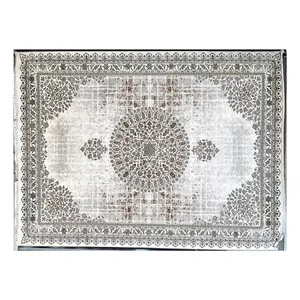 فرش ماشینی 700 شانه زمینه کرم حاشیه کرم مدل ۰۰۲