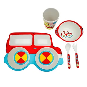 سرویس غذاخوری 5 تکه کودک مدل فیبر بامبو طرح ماشین رنگین کمانی