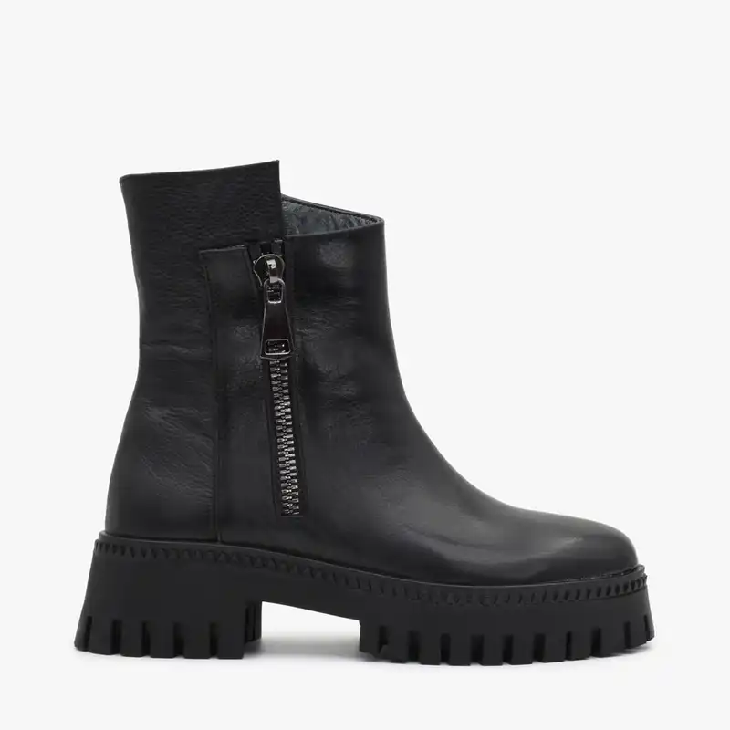 نیم بوت زنانه چرم تهران مدل K66