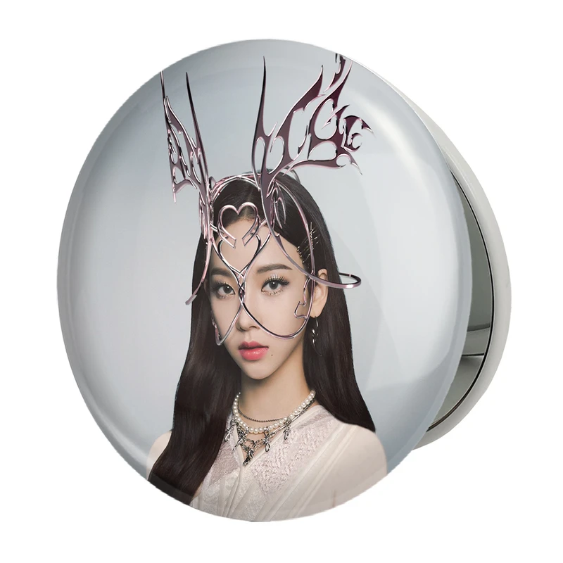 آینه جیبی خندالو طرح کارینا گروه آسپا Aespa مدل تاشو کد 12478 