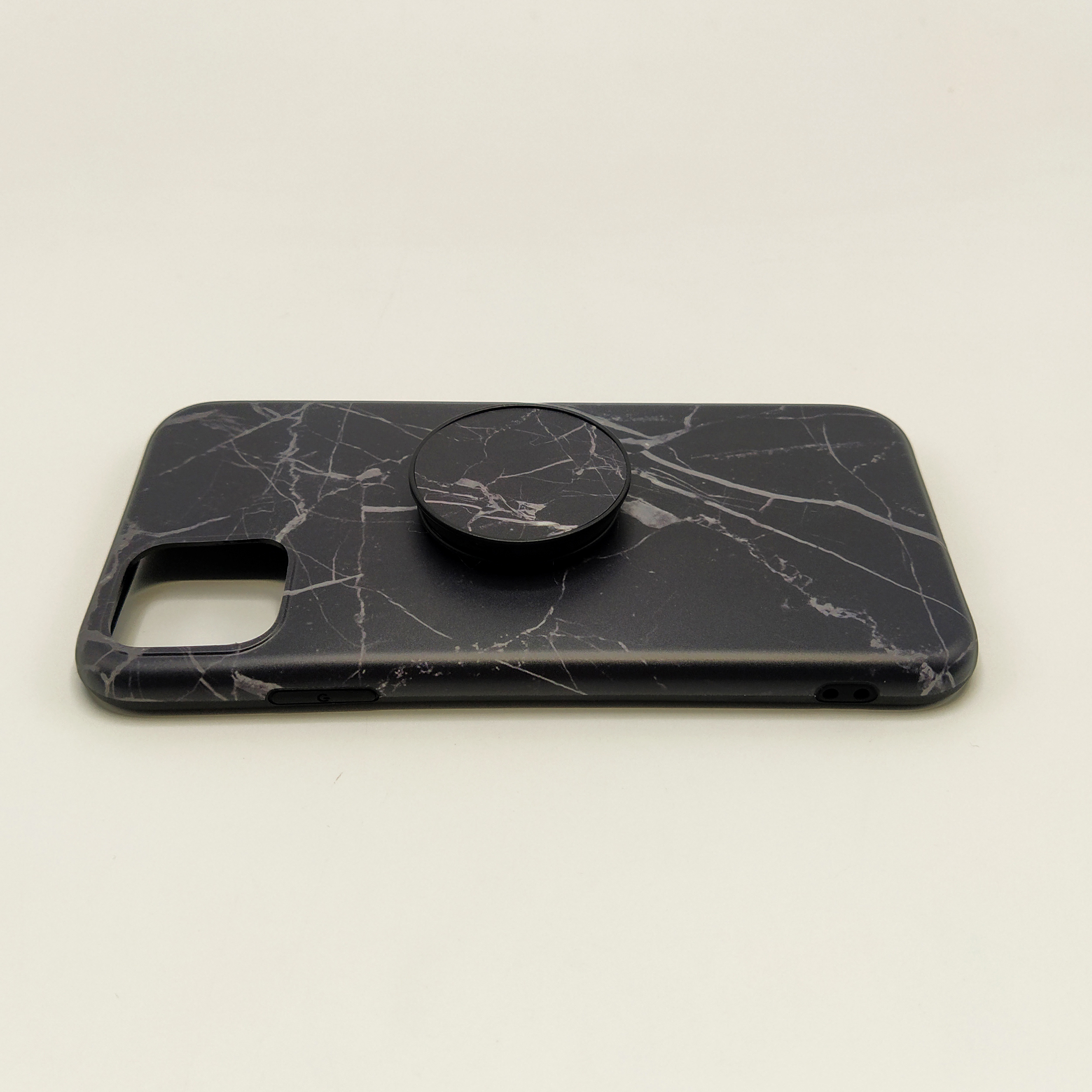 کاور مدل ماربل کد 03 مناسب برای گوشی موبایل اپل iPhone 11 به همراه پایه نگهدارنده کاور مدل ماربل کد 03 مناسب برای گوشی موبایل اپل iPhone 11 به همراه پایه نگهدارنده