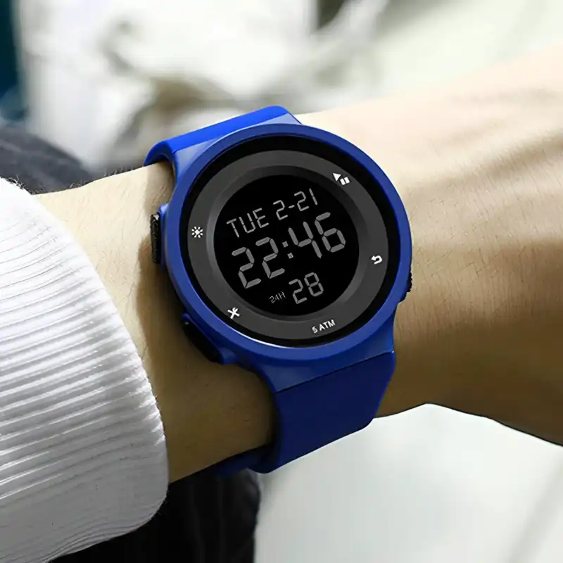 ساعت مچی دیجیتال مدل تک زمانه کرنومتردار بند سیلیکونی کد 02