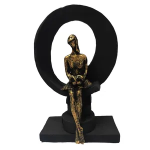 مجسمه مدل متفکر کد 04