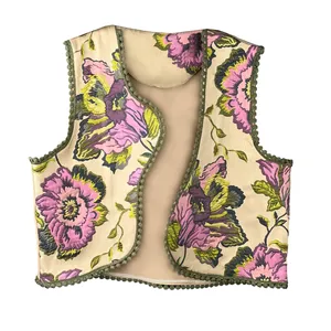 وست زنانه مدل ژاکارد گل دار کد AK1133