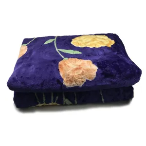 پتو نرمینه بافت مدل نسیم یک‌نفره ابعاد 200×150 سانتیمتر