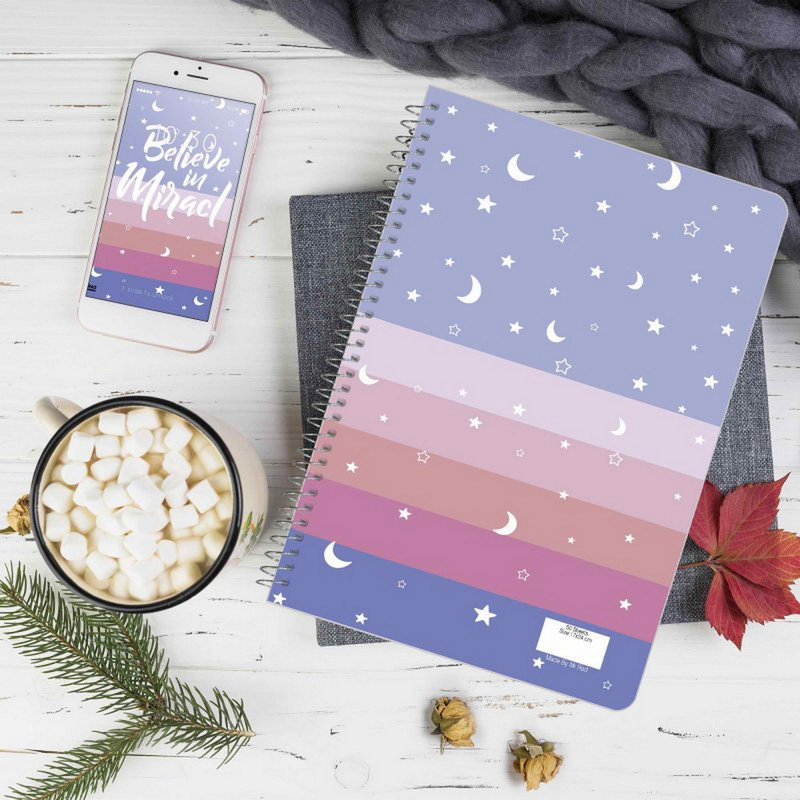 دفتر مشق مستر راد طرح ماه و ستاره کد fiory 2102 به همراه جامدادی