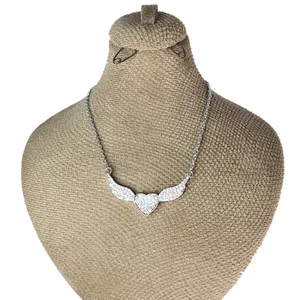 گردنبند نقره زنانه مدل بال فرشته 