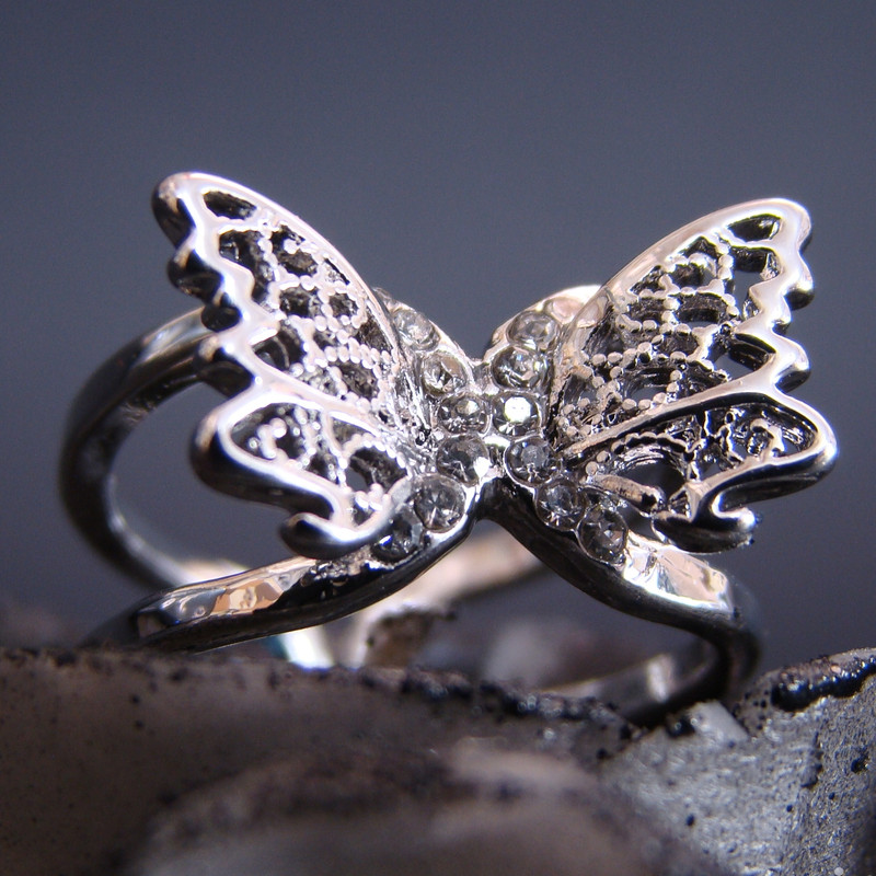 انگشتر دخترانه مدل پروانه انگشتر دخترانه مدل پروانه