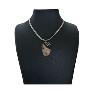 نقد و بررسی گردنبند دخترانه مدل قلب آناتومی توسط خریداران