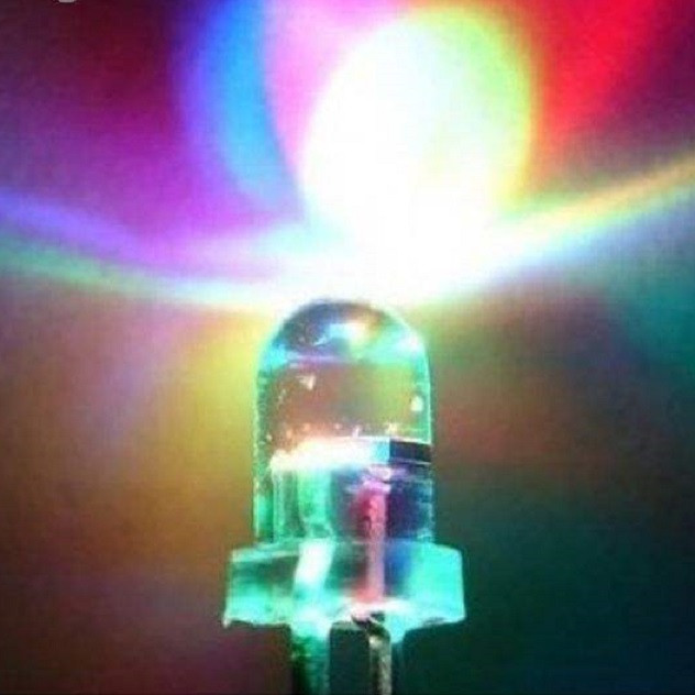 لامپ ال ای دی مدل 7color بسته 5 عددی